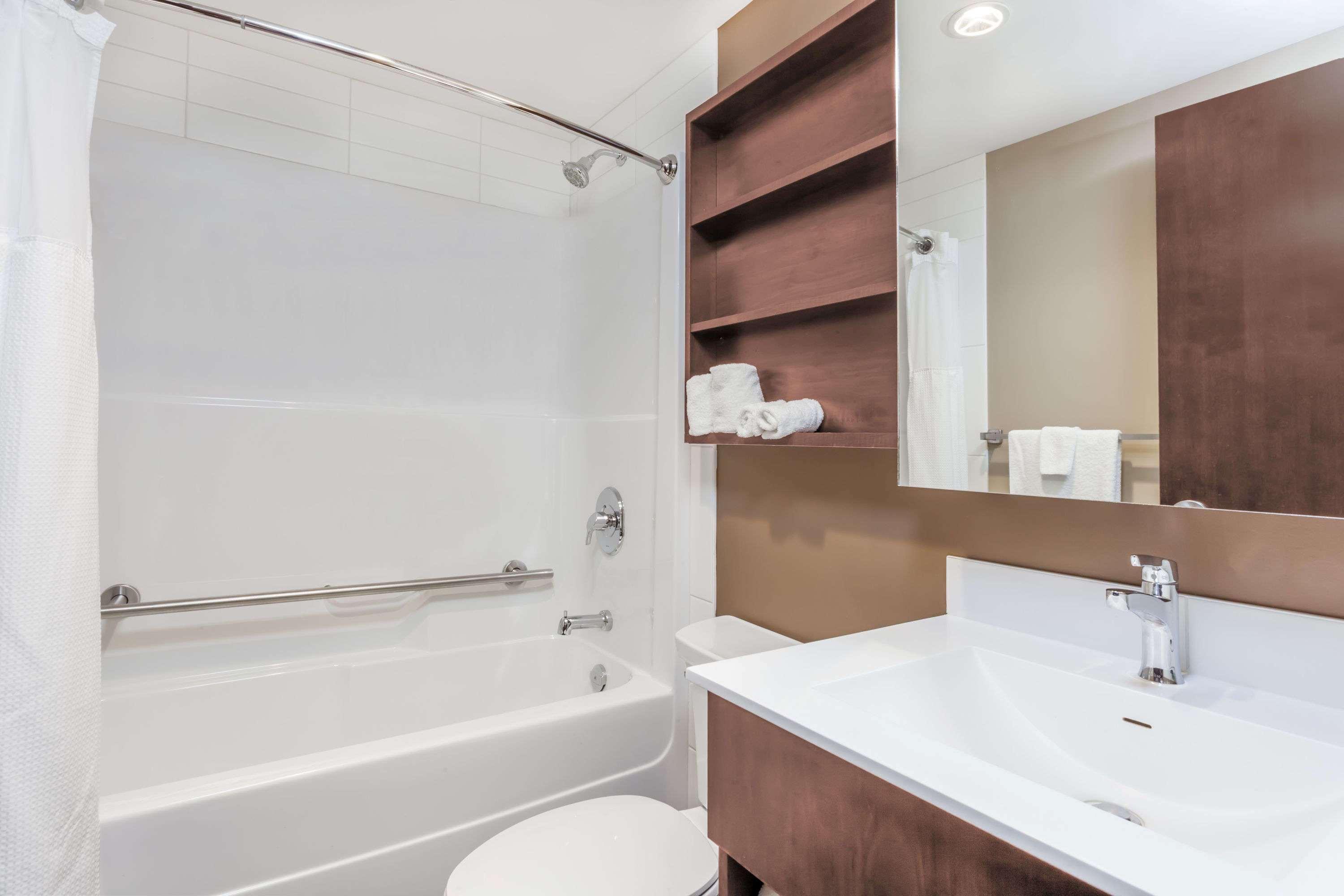 Microtel Inn & Suites By Wyndham Estevan Εξωτερικό φωτογραφία