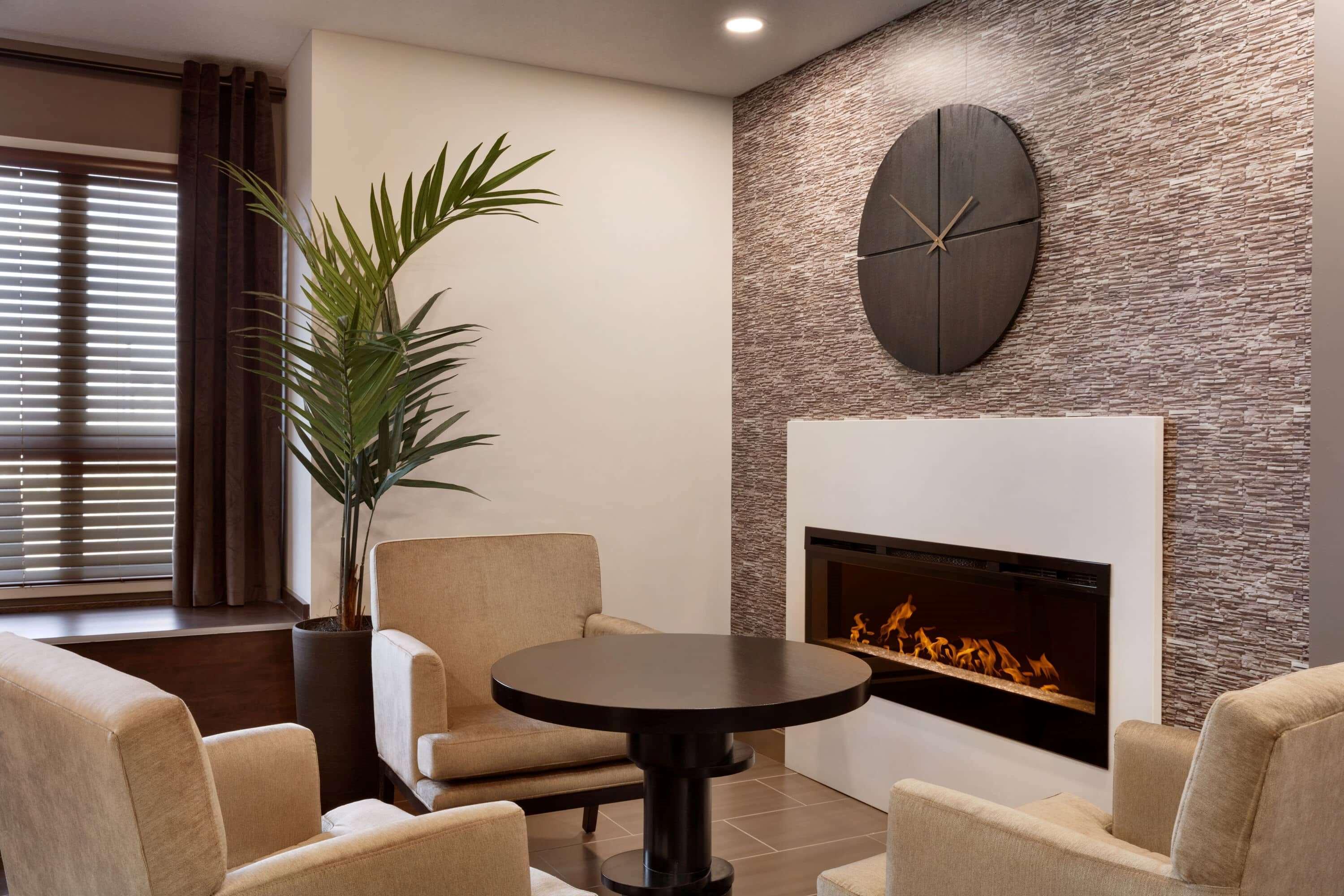 Microtel Inn & Suites By Wyndham Estevan Εξωτερικό φωτογραφία